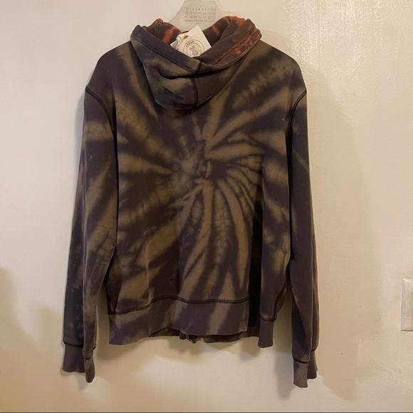 Nike Hoodie Medium Bleach Dye Upcycled Urban Renewal Spiral - Picture 9 of 13